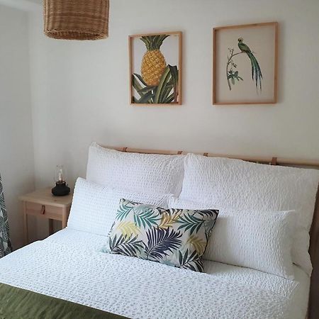 Pb Ferienwohnungen - Fewo 1 - Stilvoll Eingerichtetes Apartment Im Herzen Senftenbergs Extérieur photo