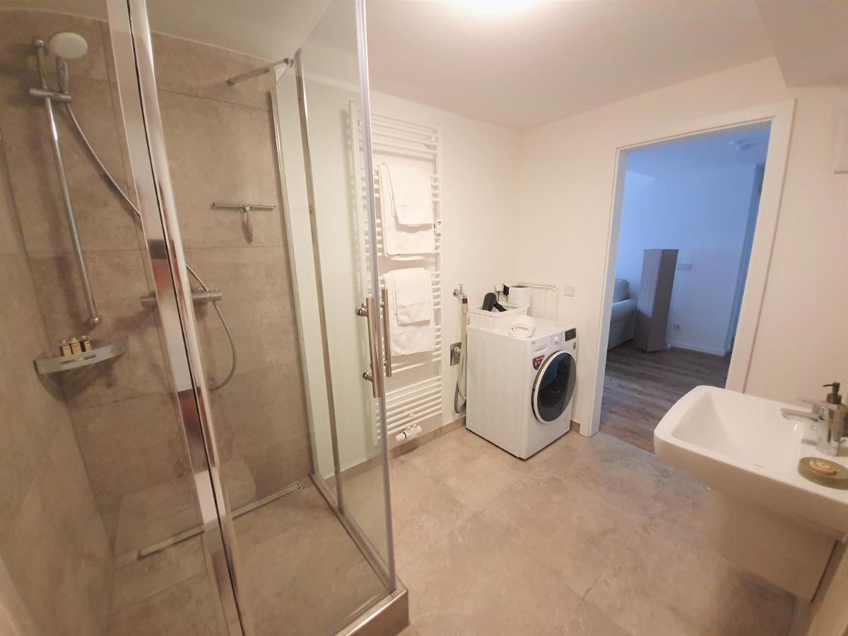 Pb Ferienwohnungen - Fewo 1 - Stilvoll Eingerichtetes Apartment Im Herzen Senftenbergs Extérieur photo